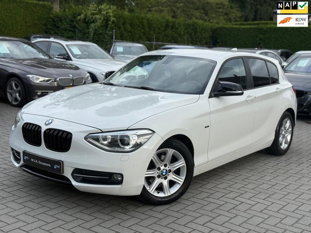BMW 1-serie 116i High Executive Sport|Nieuwe Ketting + Kleps, 1-Serie, 4 cilinders, Wit, 19 km/l