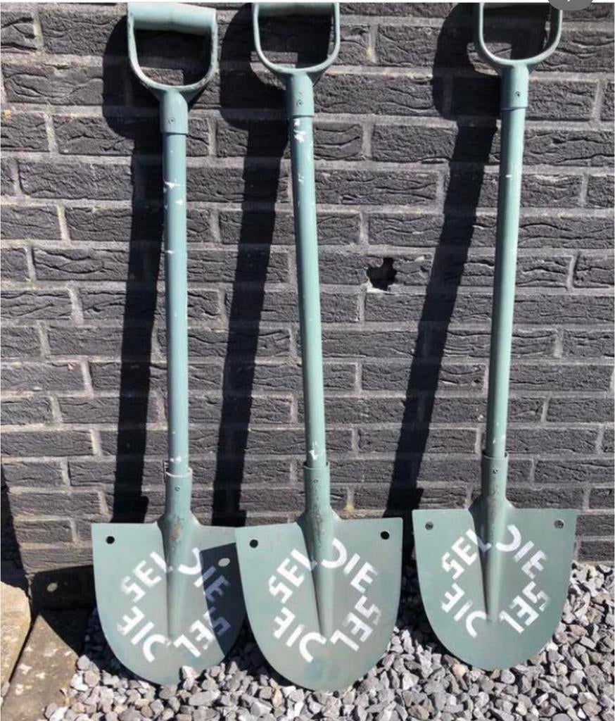 RECLAME ITEM UIT JEANSSTORE, Verzamelen, Merken en Reclamevoorwerpen, Ophalen, Gebruikt, Reclamebord