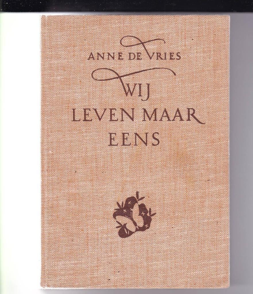 Vries, Anne de - Wij leven maar eens, Ophalen of Verzenden, Gelezen, Vries, Anne de, Nederland