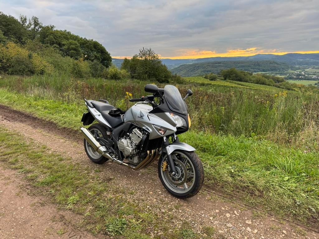 Honda cbf 600 SA 2008, 4 cilinders, Cruise Control, Particulier, Meer dan 35 kW