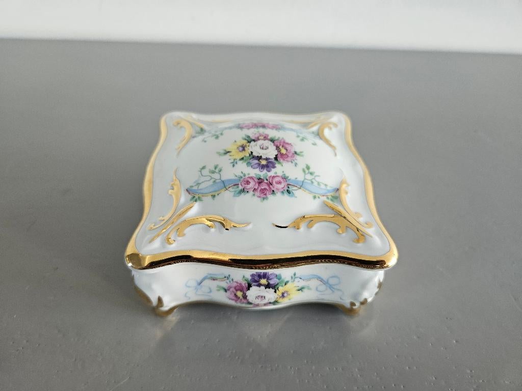 Limoges porseleinen doosje, Ophalen of Verzenden