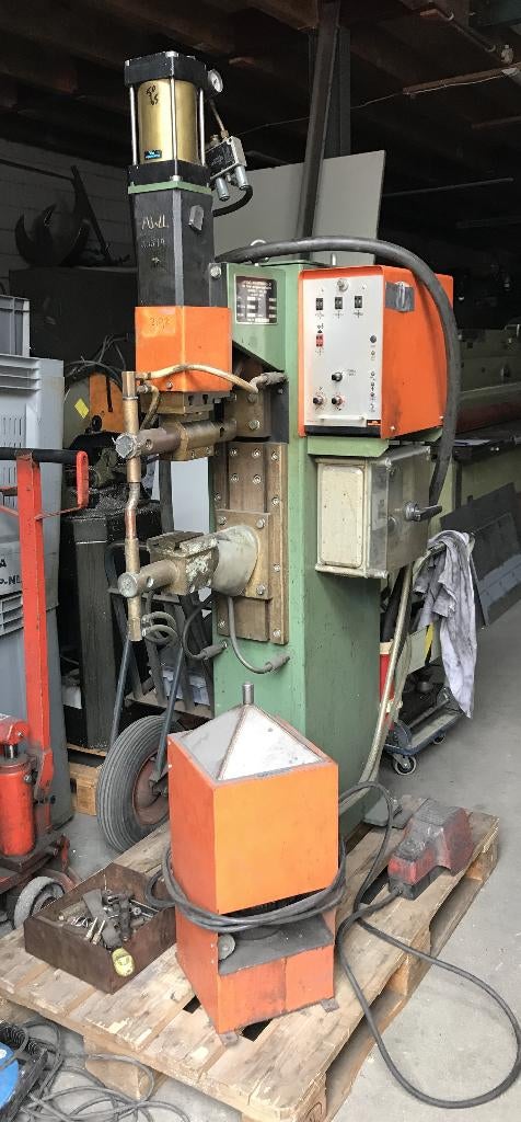 Puntlasmachine, Aarding, WP63RLK, 400 volt, waterkoeling, Doe-het-zelf en Verbouw, Ophalen, Gebruikt, 250 ampère of meer, Elektroden