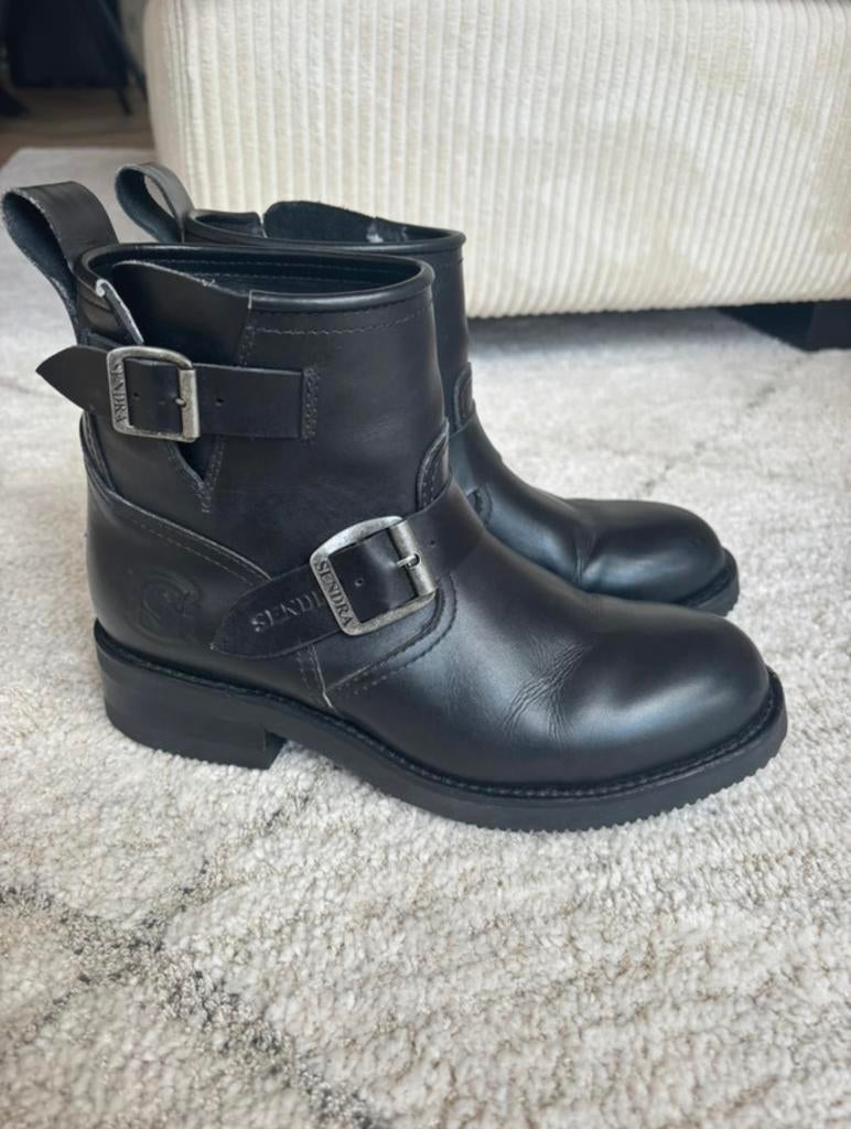 Sendra enkellaarsjes maat 37 zwart, Ophalen of Verzenden, Zo goed als nieuw, Zwart