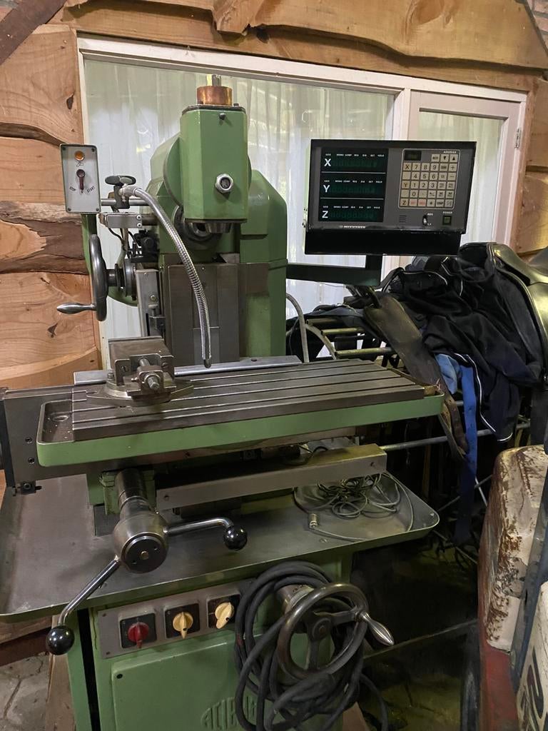 Aciera f3 2500-€, Doe-het-zelf en Verbouw, Ophalen of Verzenden, Zo goed als nieuw, Metaaldraaibank