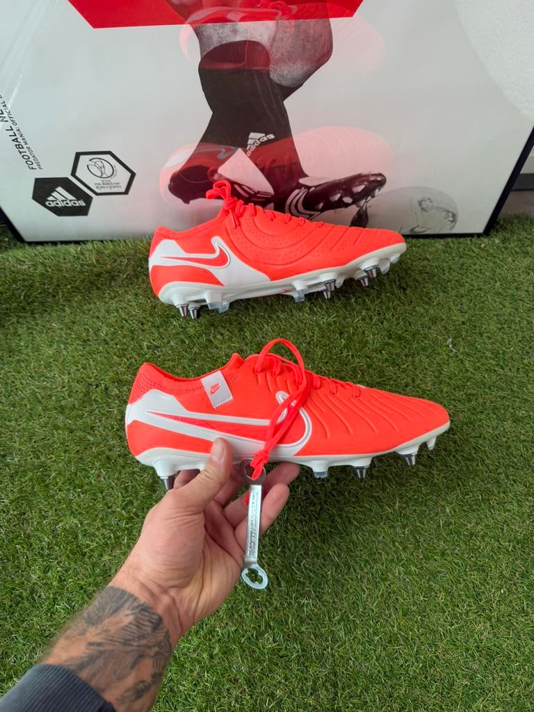 Nike Tiempo ACC Voetbalschoenen, G, G, Maat XS of kleiner, G