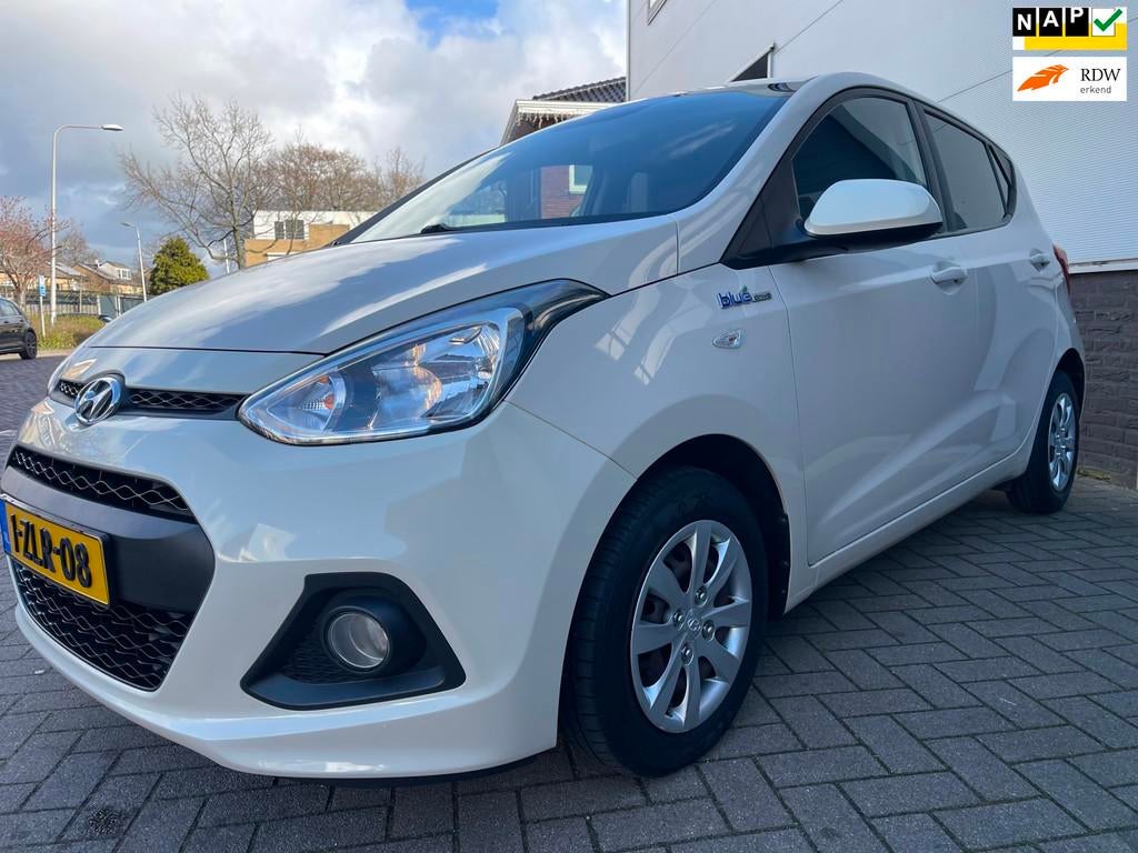 Hyundai I10 1.0i Go!/Climate-c/Apple CarPlay/Bluetooth/Navi/, Voorwielaandrijving, Euro 5, Gebruikt, 31 €/maand
