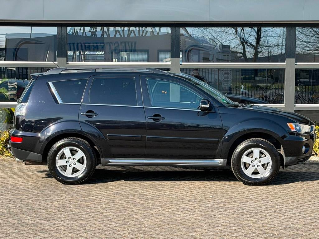 Mitsubishi Outlander 2.0 Intro Edition Airco Trekhaak NAP AP, Stof, Zwart, 4 cilinders, Zwart