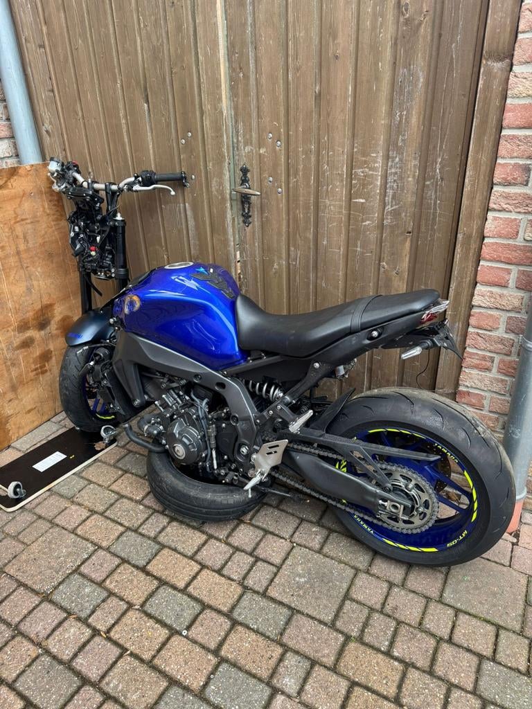 Yamaha mt 09 2023 schade motor eventueel in onderdelen frame, Ophalen of Verzenden