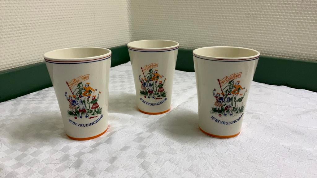 10 jaar bevrijding bekers, regout Maastricht, Ophalen of Verzenden, Nederland, Overige typen
