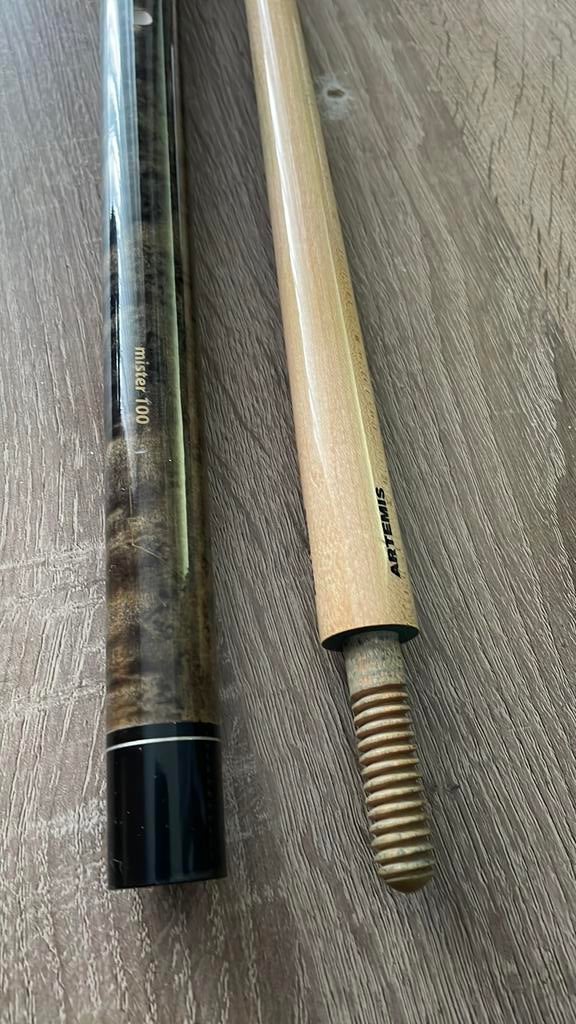 BILJARTKEU DRIEBANDEN, Ophalen of Verzenden, Zo goed als nieuw, Keu of Ballen