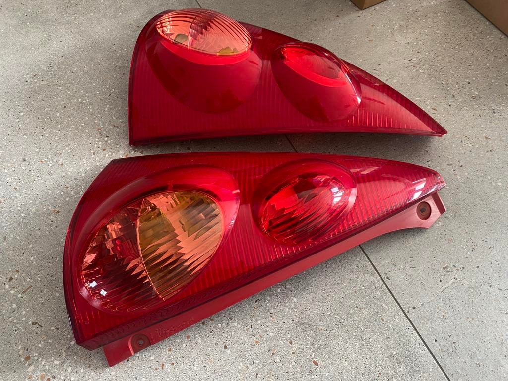 Achterlichten peugeot 107 en citroën C1, Auto-onderdelen, Verlichting, Ophalen of Verzenden, Citroën