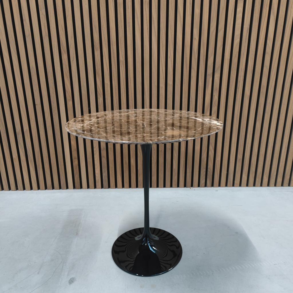 Knoll Saarinen Low Table - Emperador Marmer ø 51cm, Ophalen of Verzenden