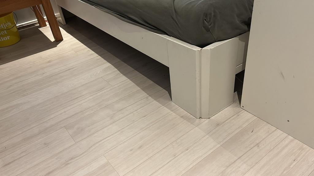 Gratis afhalen (vanaf 21 maart)  twee persoonsbed, Ophalen, Gebruikt, Minder dan 10 m², Laminaat