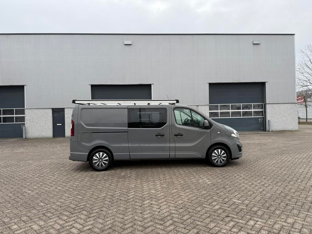 Bedrijfswagens te koop gevraagd #inkoop, Auto's, Voorwielaandrijving, Stof, Zwart, 4 cilinders