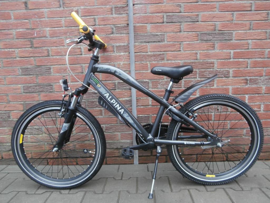 ALS NIEUWE Alpina Trial 22 inch jongensfiets. zwart-geel, Fietsen en Brommers, Fietsen | Jongens, Ophalen, 22 inch, Alpina Trial