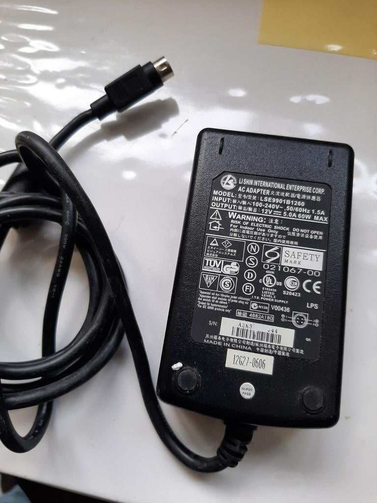 LISHIN AC Adapter 12V 5A - Model LSE9901B1260, Ophalen of Verzenden, Gebruikt, LISHIN