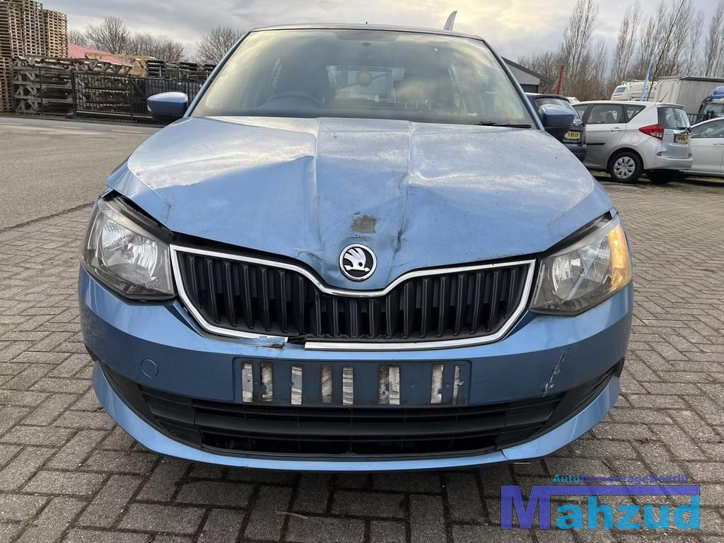 SKODA FABIA 3 1.2 TSI Blauw LQ5X CJZC PED onderdelen sloop, Skoda, Skoda Auto a.s., Gebruikt, Infoline@skoda-auto.cz