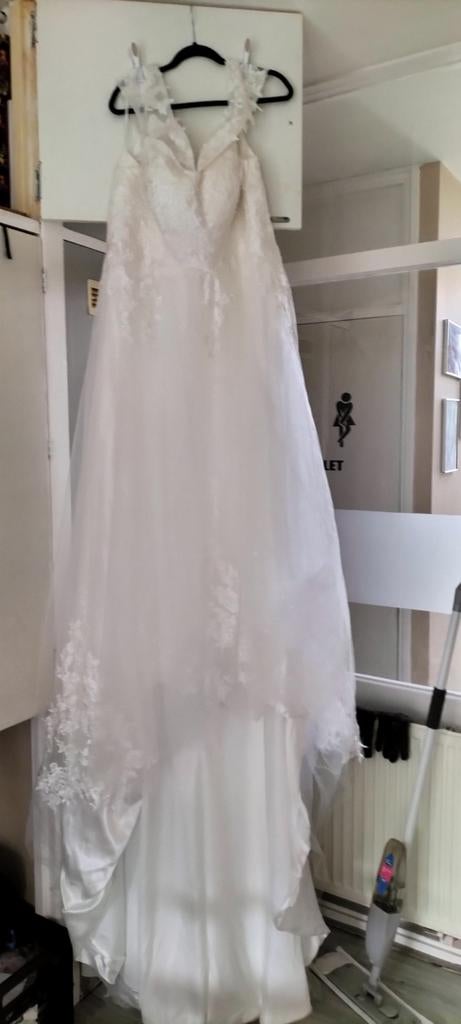 Prachtige trouwjurk met hoepel, handgewassen, Ophalen of Verzenden, Gedragen, Wit, Trouwjurk