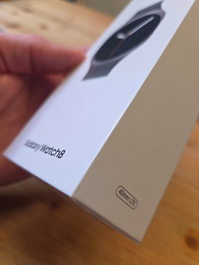 Samsung Galaxy Watch 8 LTE - Zo goed als nieuw, Ophalen of Verzenden, Zo goed als nieuw, Samsung, Waterdicht