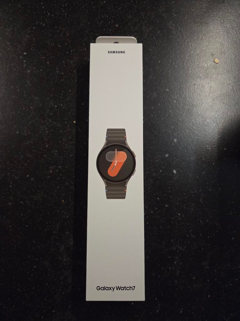 Samsung Galaxy Watch 7 LTE, Ophalen of Verzenden, Nieuw, Zwart, Android