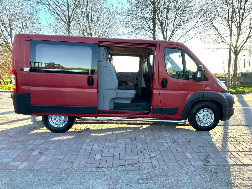 Fiat Ducato 35H 2.3 MultiJet 6 Persoons 71.452 KM.!, Voorwielaandrijving, Euro 5, Gebruikt, 3000 kg