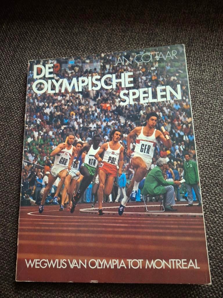 De Olympische Spelen Jan Cottaar,Duyvis uitgave, Boeken, Ophalen of Verzenden, Balsport
