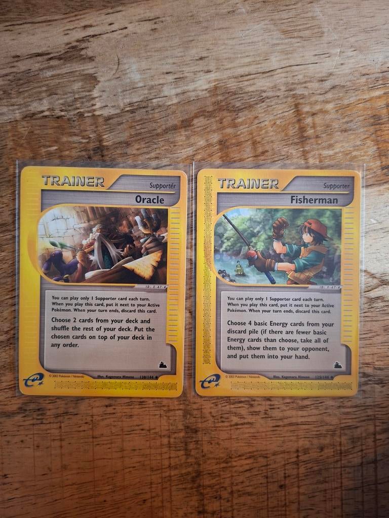 Pokémon Trainer kaarten Oracle en Fisherman skyridge, Ophalen of Verzenden, Zo goed als nieuw, Meerdere kaarten