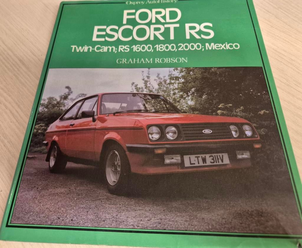 Gebonden boek Ford Escort mk1 mk2 RS modellen óók Escort Mex, Ophalen of Verzenden, Zo goed als nieuw, Ford