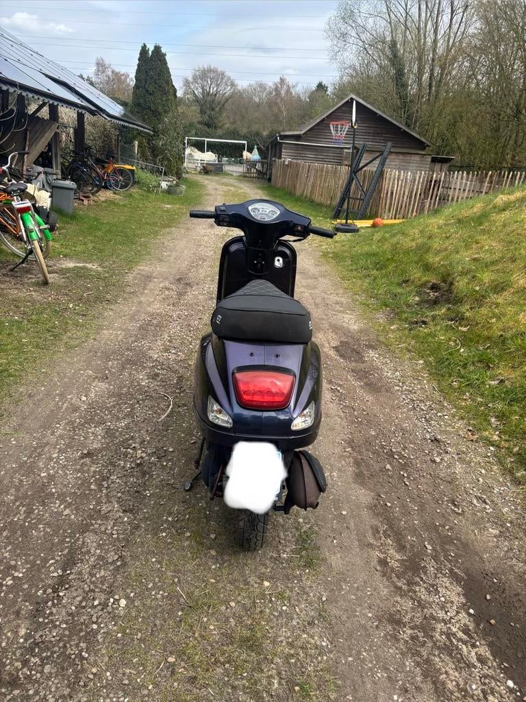 Riva scooter met wok, Gebruikt, Overige modellen, Maximaal 45 km/u, Ophalen of Verzenden