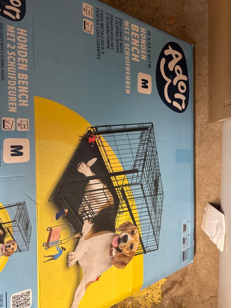 Bench, Dieren en Toebehoren, Hondenbenches, Ophalen of Verzenden, Zo goed als nieuw