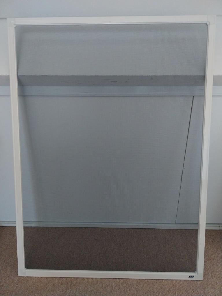 Luxaflex voorzet horen 2 stuks., Ophalen of Verzenden, Zo goed als nieuw, Minder dan 200 cm