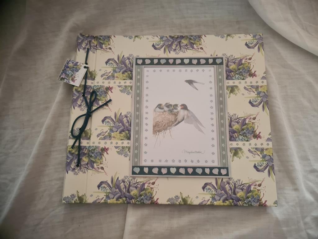 Nieuw Hallmark Marjolein Bastin Scrapbook, Hobby en Vrije tijd, Scrapbooking, Nieuw, Ophalen of Verzenden