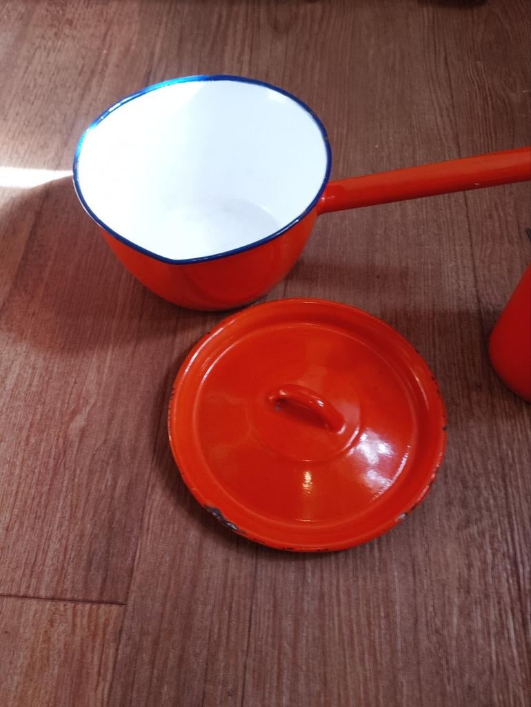 leuk rood mooi emaille, Ophalen