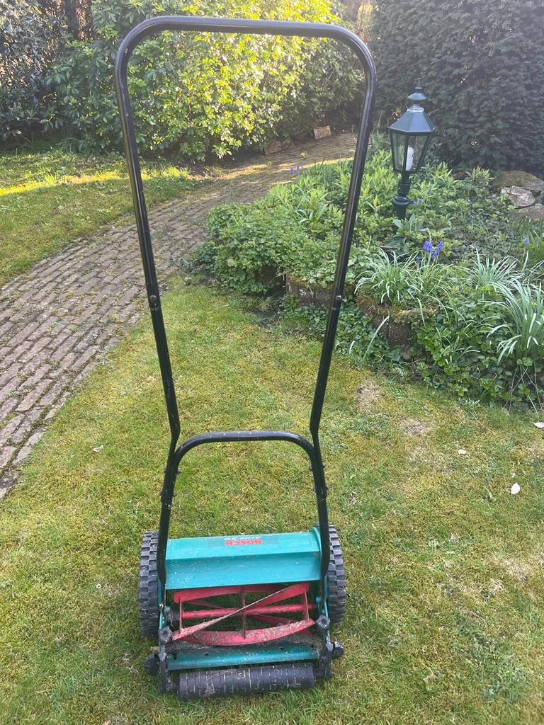 Bosch AHM 30 handgrasmaaier, Tuin en Terras, Grasmaaiers, Ophalen, Gebruikt, Handgrasmaaier, 30 t/m 39 cm