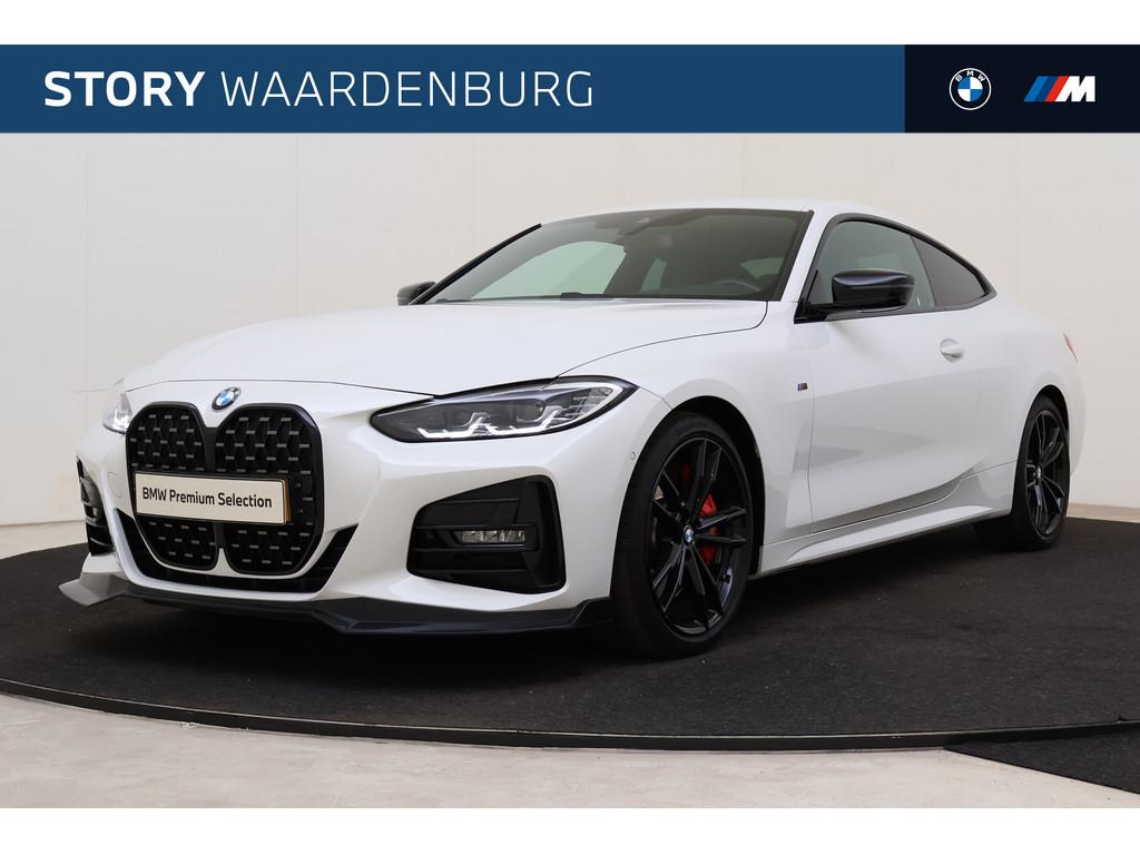 BMW 4 Serie Coupé 420i M Sport Automaat / Achteruitrijcamer, Auto's, BMW, 1998 cc, Achterwielaandrijving, Gebruikt, Met garantie (alle)