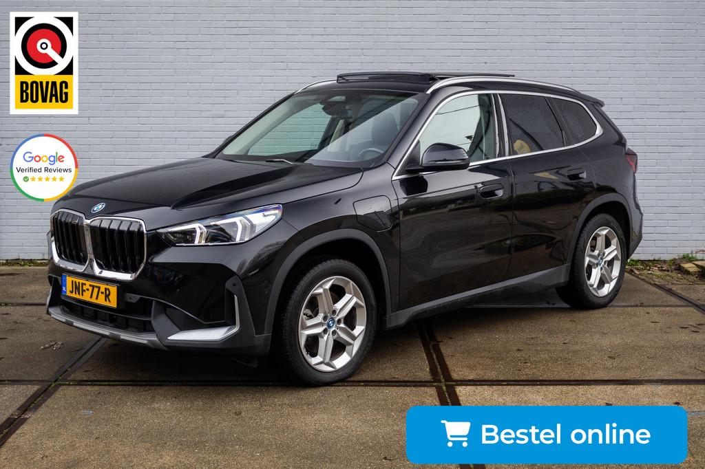 BMW X1 xDrive25e Pano|18"|Sportstoelen|Ele.klep|LED|Camera|N, Stof, Gebruikt, Euro 6, Hybride Elektrisch/Benzine