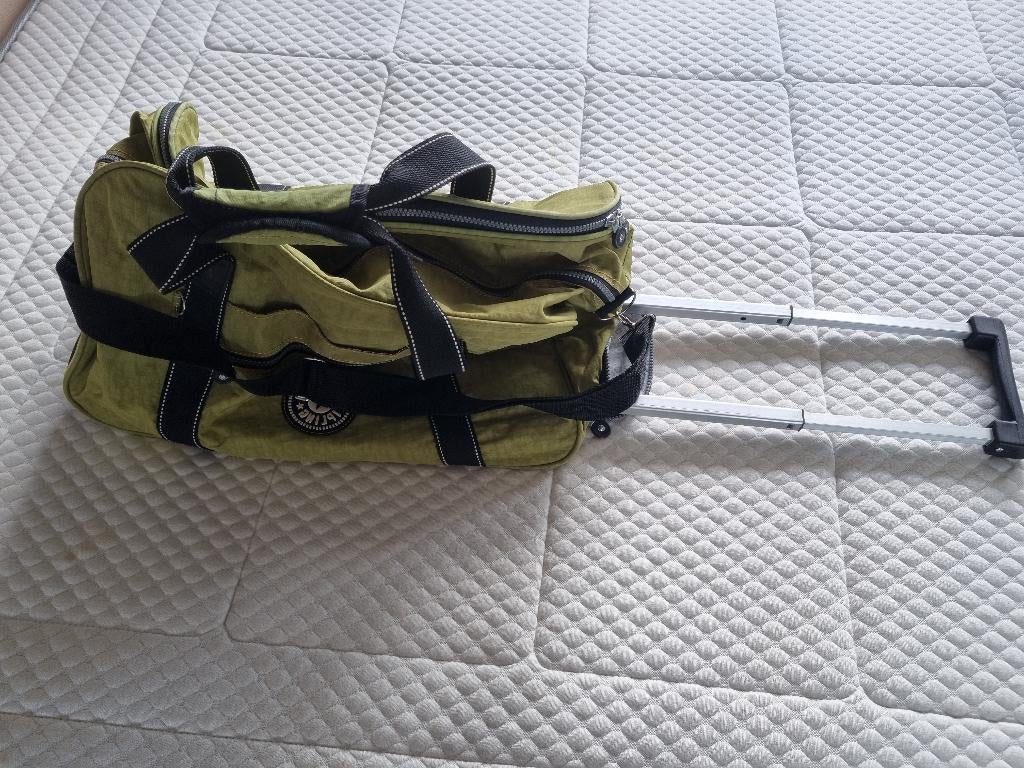 Kipling reistas groen, 40 tot 60 cm, 20 tot 30 cm, Minder dan 35 cm, Ophalen of Verzenden