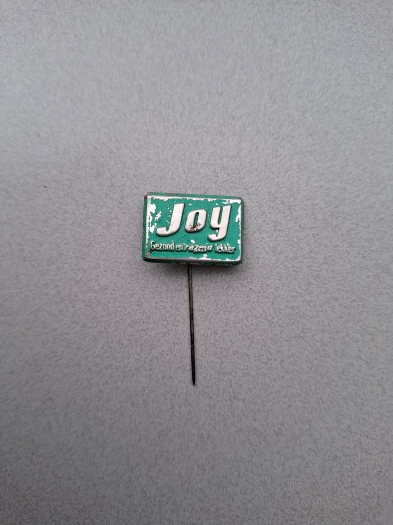 Vintage speldje pin prikker steekspeld Joy, Verzamelen, Ophalen of Verzenden, Gebruikt