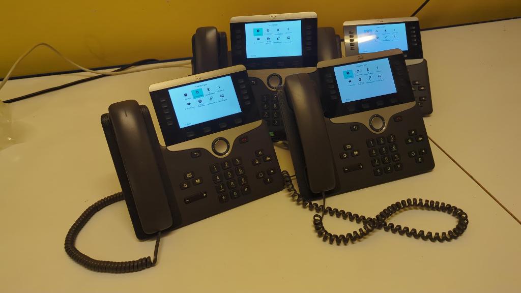 4 x Cisco CP-8851 IP telefoon, Telecommunicatie, Ophalen of Verzenden, Zo goed als nieuw, Telefoon