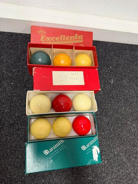 Biljartballen Sets - Verschillende merken, Ophalen of Verzenden, Gebruikt, Keu of Ballen
