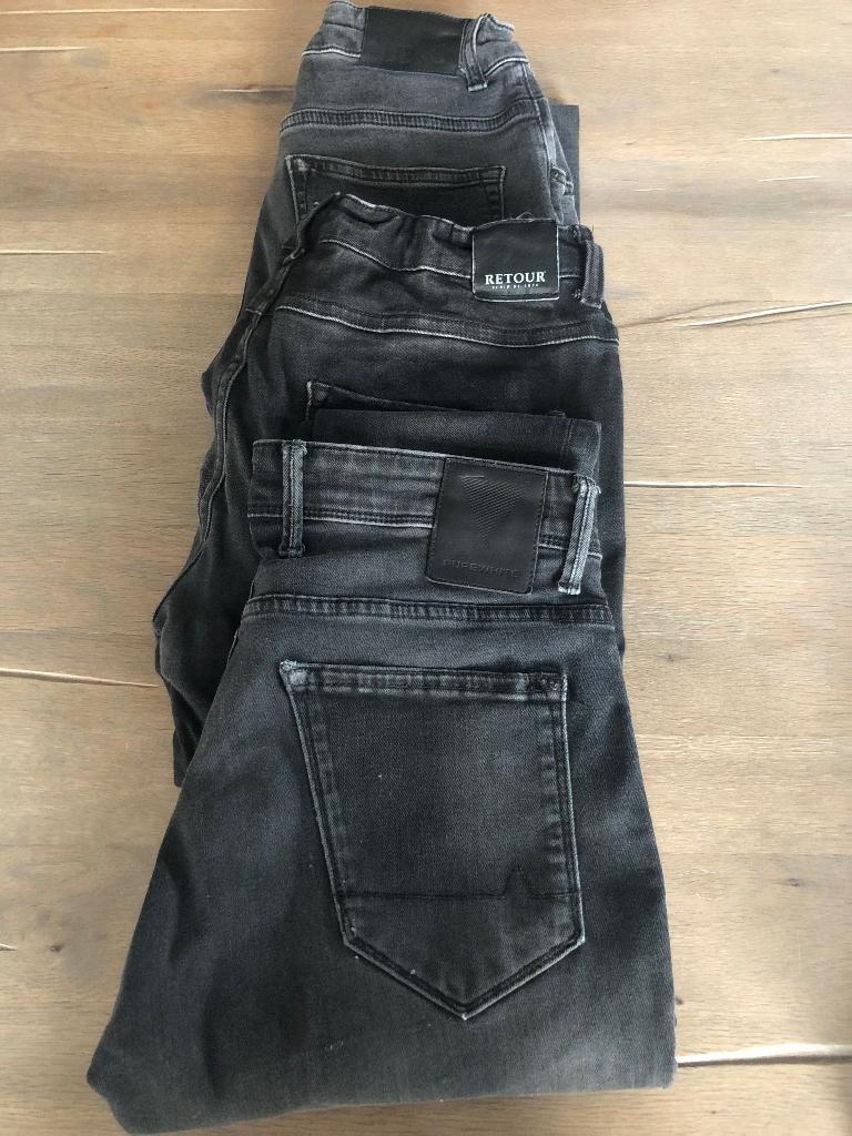 3 lange spijkerbroeken/2 korte broeken, Kinderen en Baby's, Ophalen of Verzenden, Zo goed als nieuw, Jongen, Broek