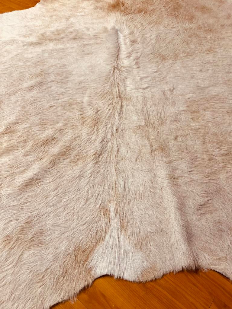Koeienhuid ecru licht bruin 180/155 cm, Gebruikt, Beige, Etten-Leur, 150 tot 200 cm