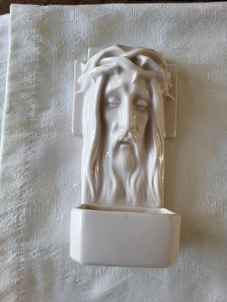 Porseleinen wijwaterbakje van hoofd Jezus, Antiek en Kunst, Antiek | Religie, Ophalen of Verzenden