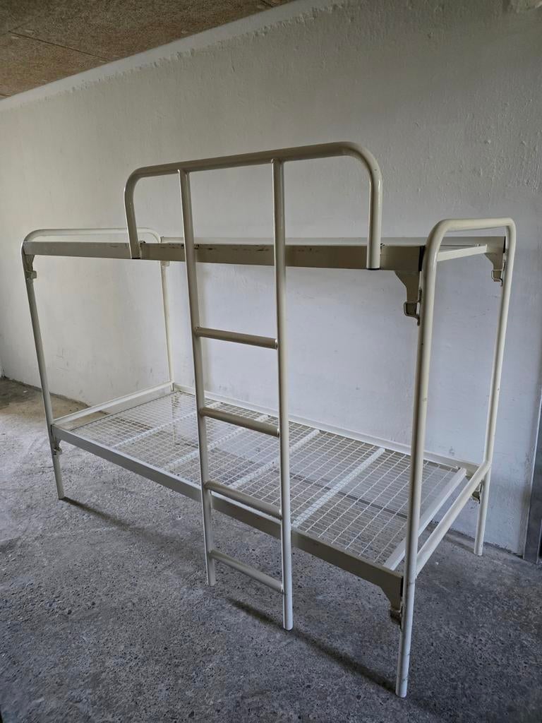 Stapelbed yzersterk ,  ideaal  voor  kinderen  of logies, Ophalen, Eenpersoons, 90 cm, Stapelbed