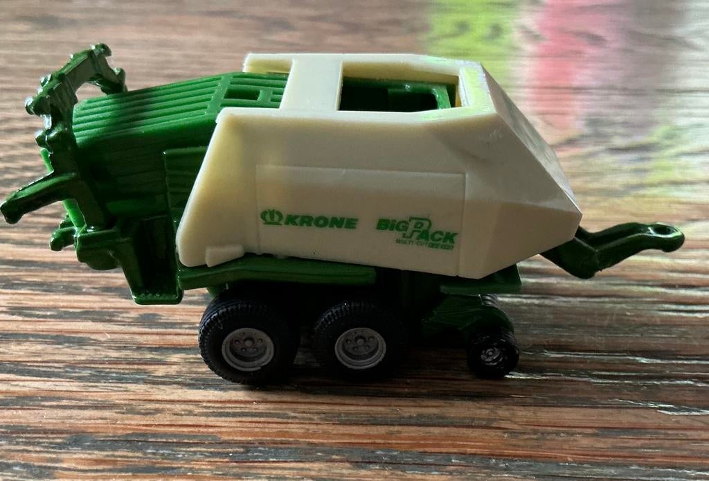 Siku Krone Big Pack Grootpakpers landbouwmachine, Ophalen, Zo goed als nieuw, Bus of Vrachtwagen
