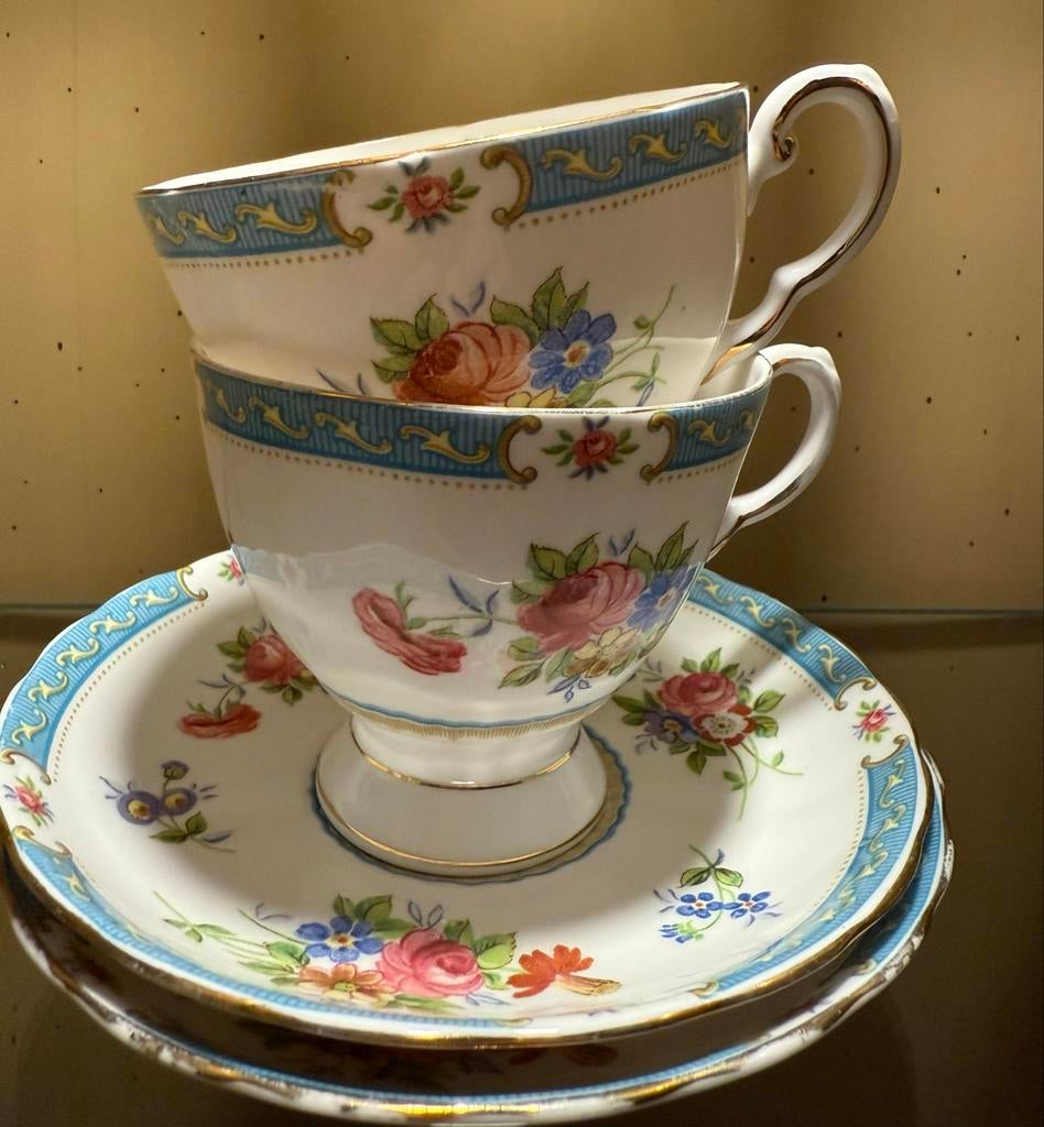 Twee vintage Royal Tuscan koppen en schotels Lowestoft, Ophalen of Verzenden