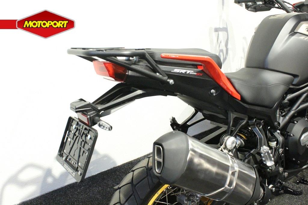 QJMOTOR SRT 800 SX (bj 2026) - foto 2