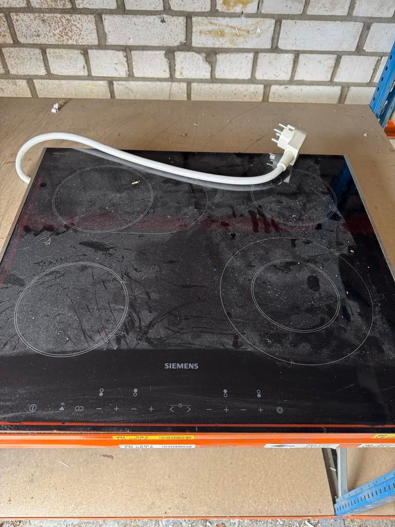 Siemens Keramische Kookplaat - ET737501E, Witgoed en Apparatuur, Kookplaten, Ophalen, Gebruikt, Keramisch, 4 kookzones