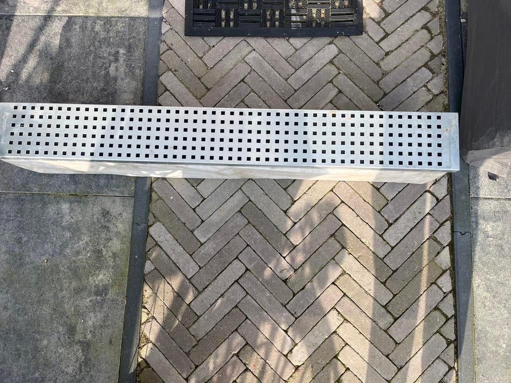 Robuuste afvoergoot voor tuin of terras (Hydroblob), Tuin en Terras, Ophalen, Zo goed als nieuw