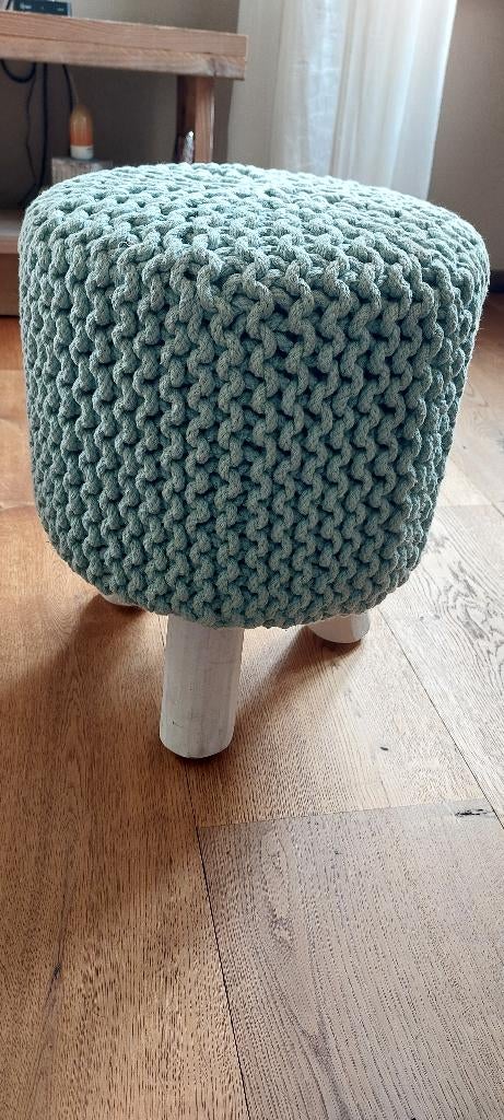 Poefje, Ophalen, Minder dan 50 cm, Rond, Minder dan 50 cm